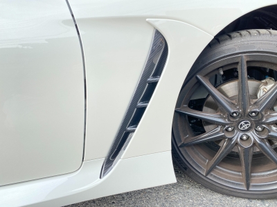 ZN8 GR86 フェンダーダクトカバー | Autostyle